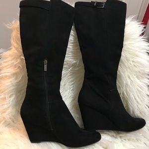 Jessica Simpson boots